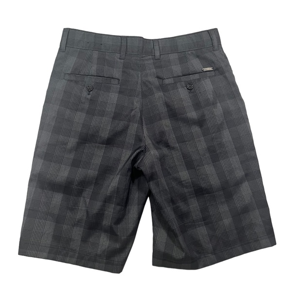 EUC Greg Norman for Tasso Elba Black and Gray Plaid Shorts Size 30 - Picture 2 of 6